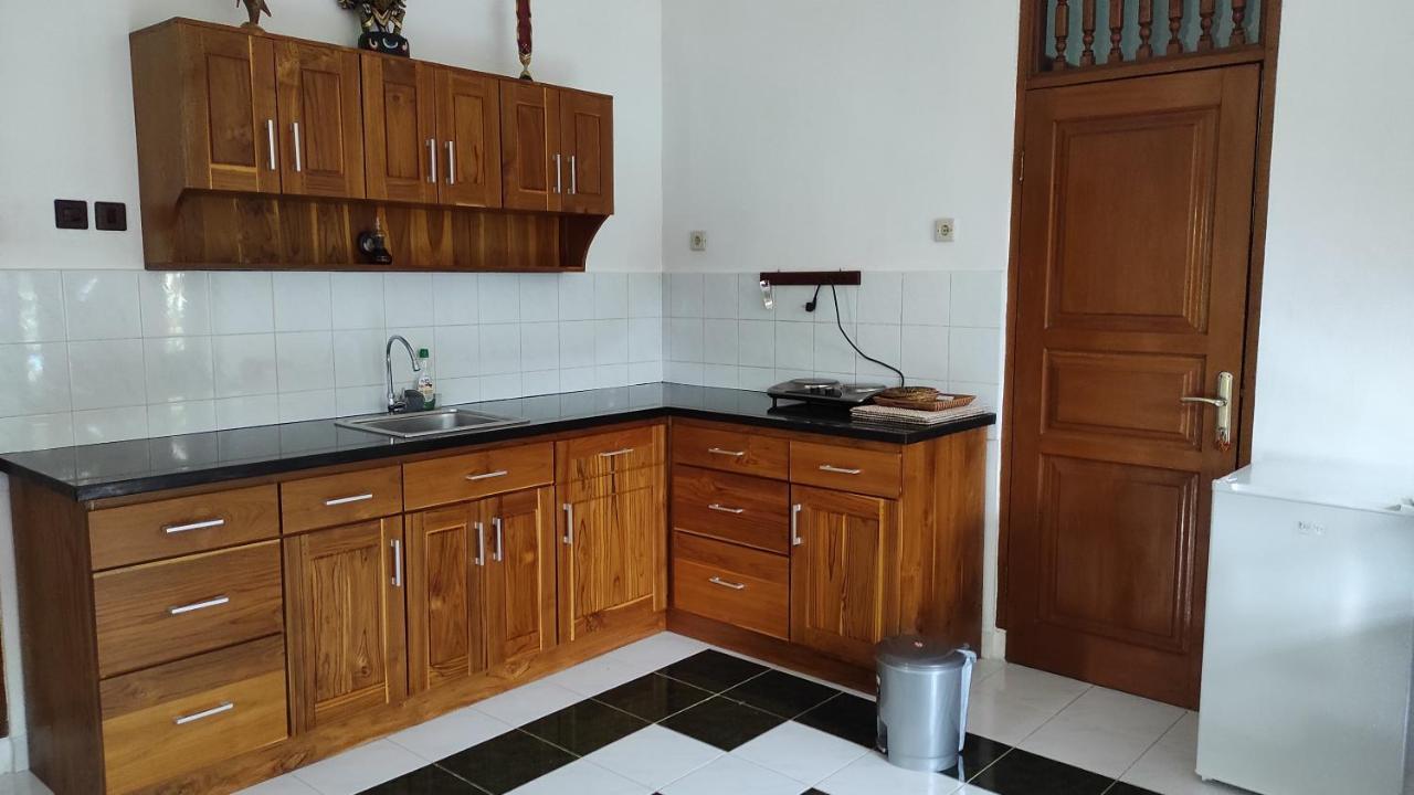 Keyani Bungalows Lovina Екстер'єр фото