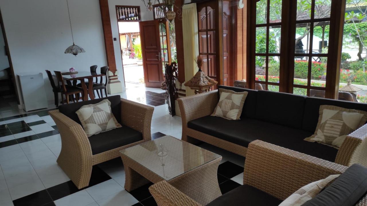 Keyani Bungalows Lovina Екстер'єр фото