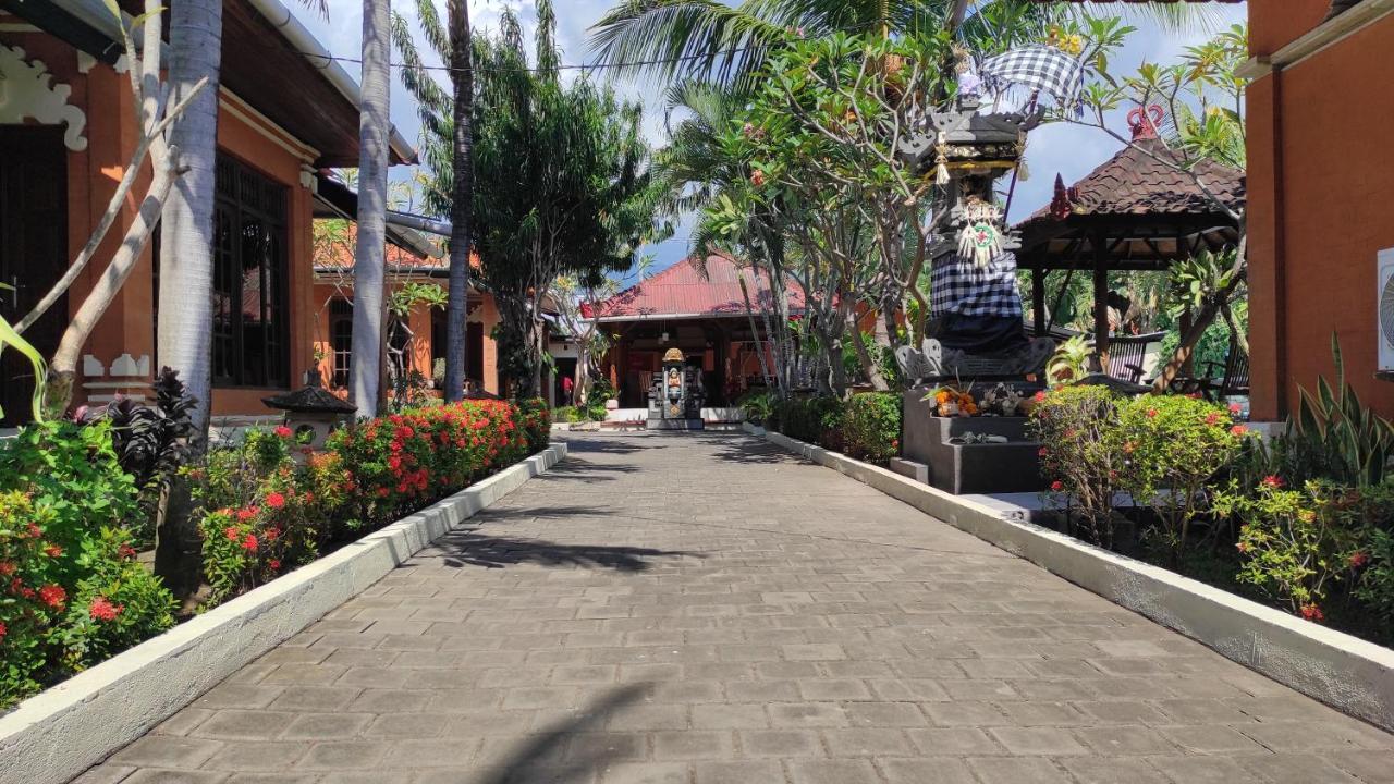 Keyani Bungalows Lovina Екстер'єр фото