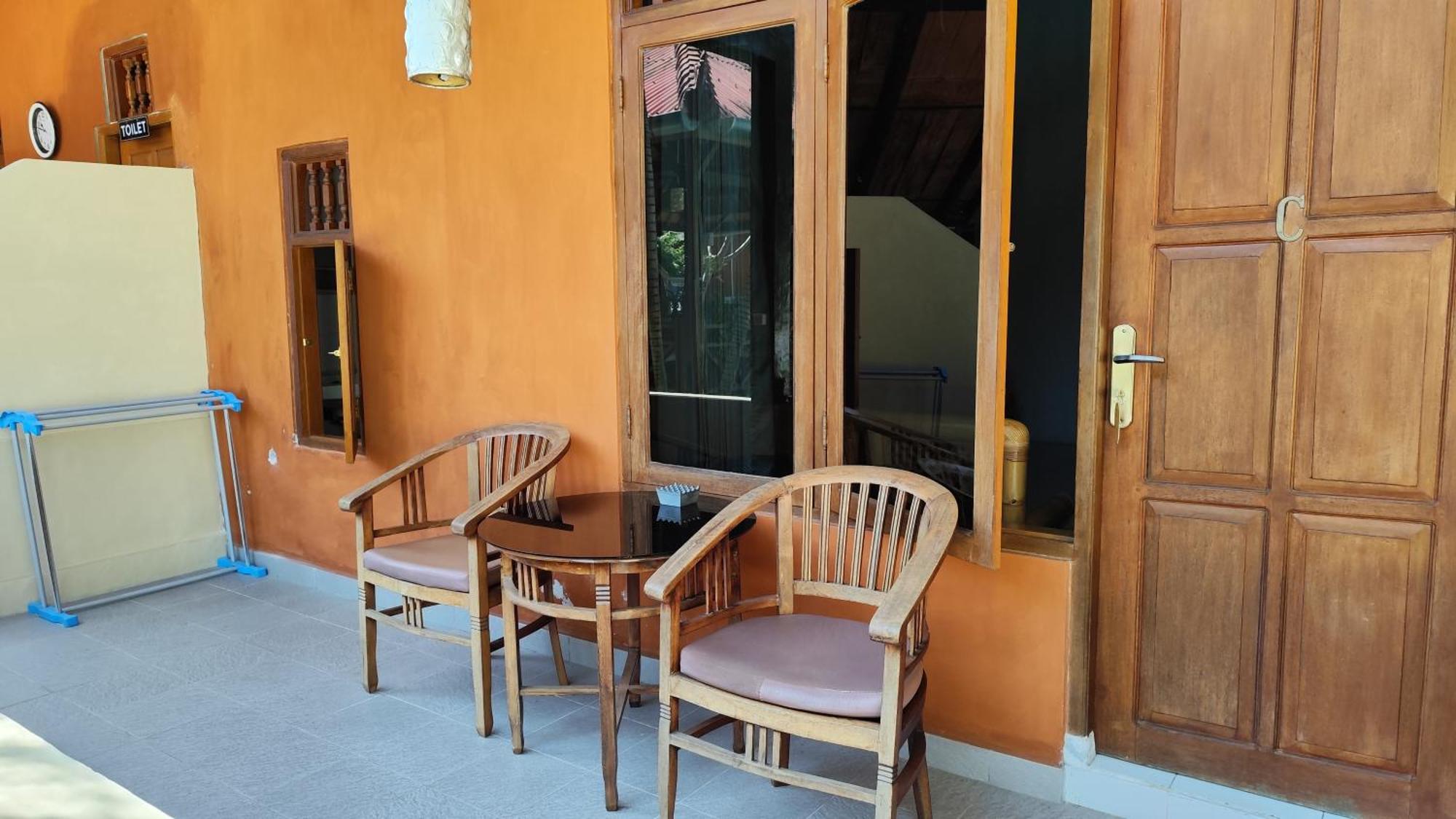 Keyani Bungalows Lovina Екстер'єр фото