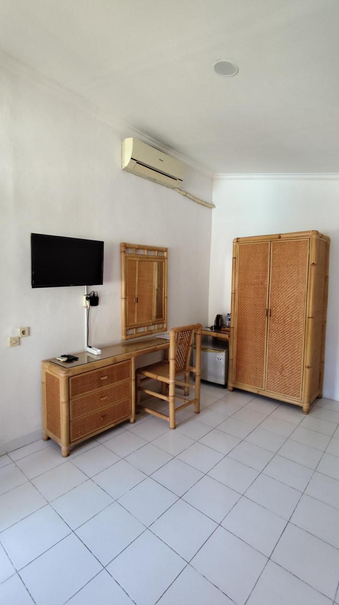Keyani Bungalows Lovina Екстер'єр фото