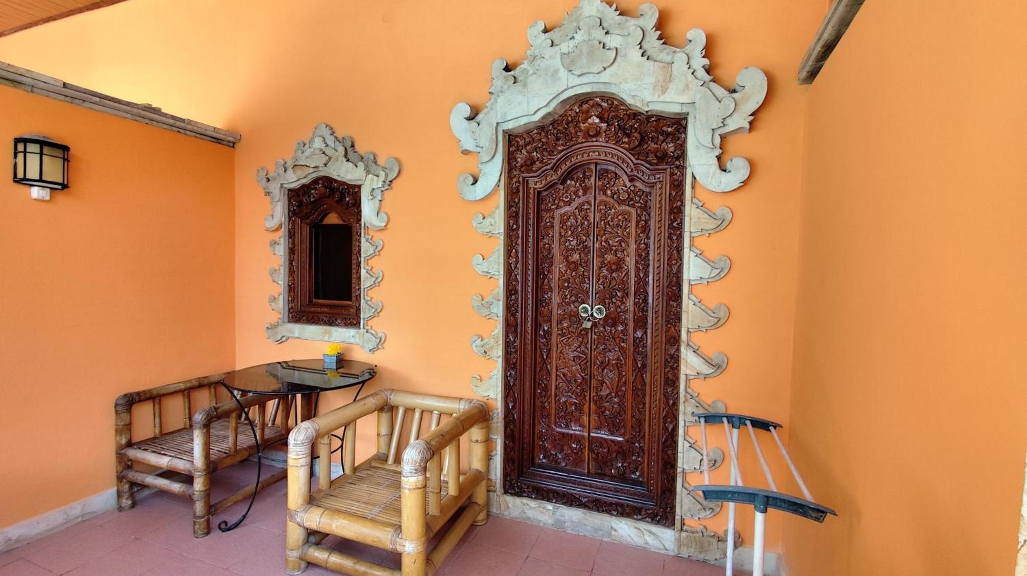 Keyani Bungalows Lovina Екстер'єр фото